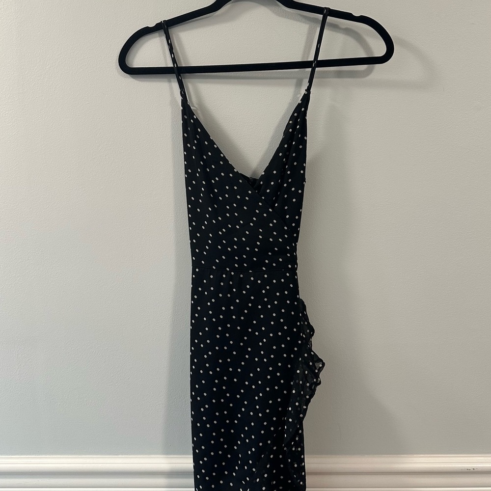 Abercrombie & Fitch Now and Forever Ruffle Hem MIDI Dress - Picture 2 of 6